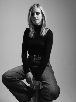 Mart�nez Alcalde, Natalia